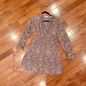 Long Sleeve Pink Leopard-Print V-Neck Dress